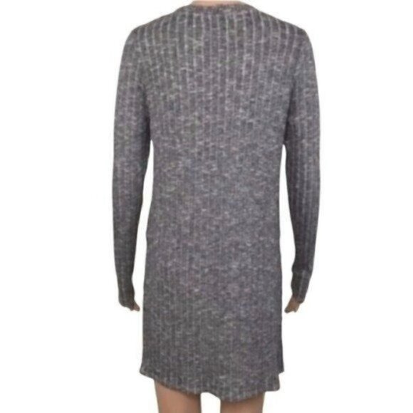 ANTHROPOLOGIE Deletta Gray Tunic Top Hi-Lo M - Picture 6 of 7